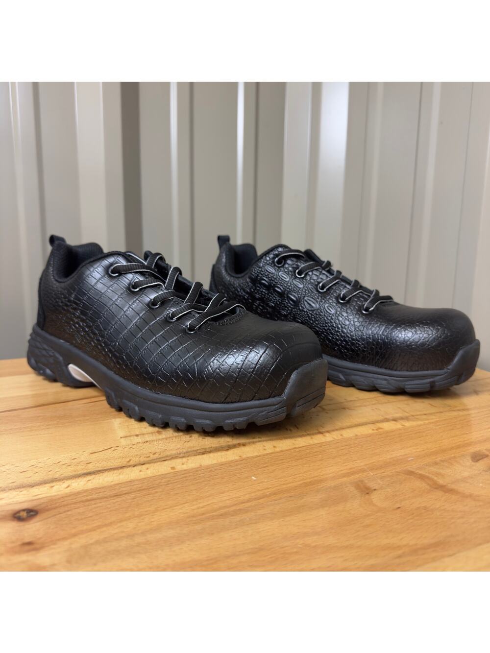 Nautilus N1074 Spark Oxford Womens 8.5 B Black Carbon Toe Slip Resistant
